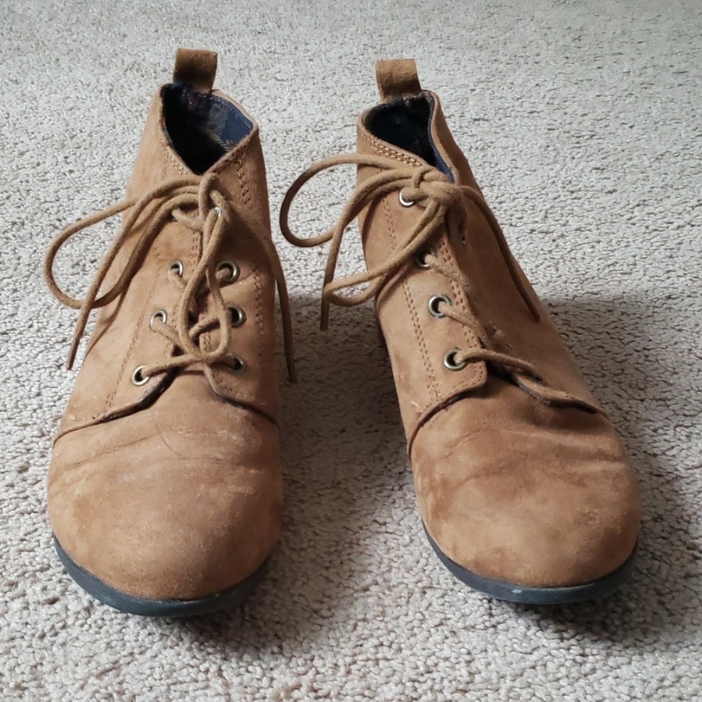 Brown ankle boots